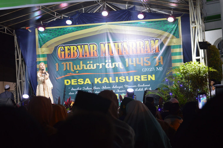 Saat acara berlangsung, baik kaum bapak, kaum ibu, dan terutama anak-anak sangat antusias mengikuti jalannya acara, terlebih saat penampilan da'i cilik Raisya Destiara tampil di atas panggung. Jemaah yang hadir mendengarkan dengan seksama apa yang disampaikan Adik Raisya.