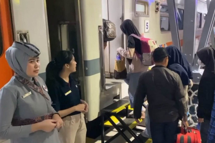 Akibat insiden tersebut, ada dua rangkaian kereta api yang terlambat datang selain KA Brantas.rangkaian tersebut salah satunya ka brawijaya tujuan malang terlambat hingga 4 jam.