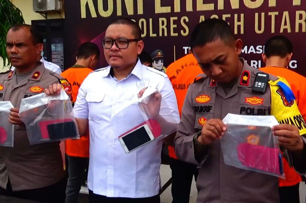 Kasat Reskrim Menambahakan, pengungkapan kasus TPPO ini, berdasarkan adanya laporan dari ibu kandung korban, SF (39). Atas dasar itu, Unit PPA Sat Reskrim Polres Aceh Utara, langsung melakukan penyelidikan.