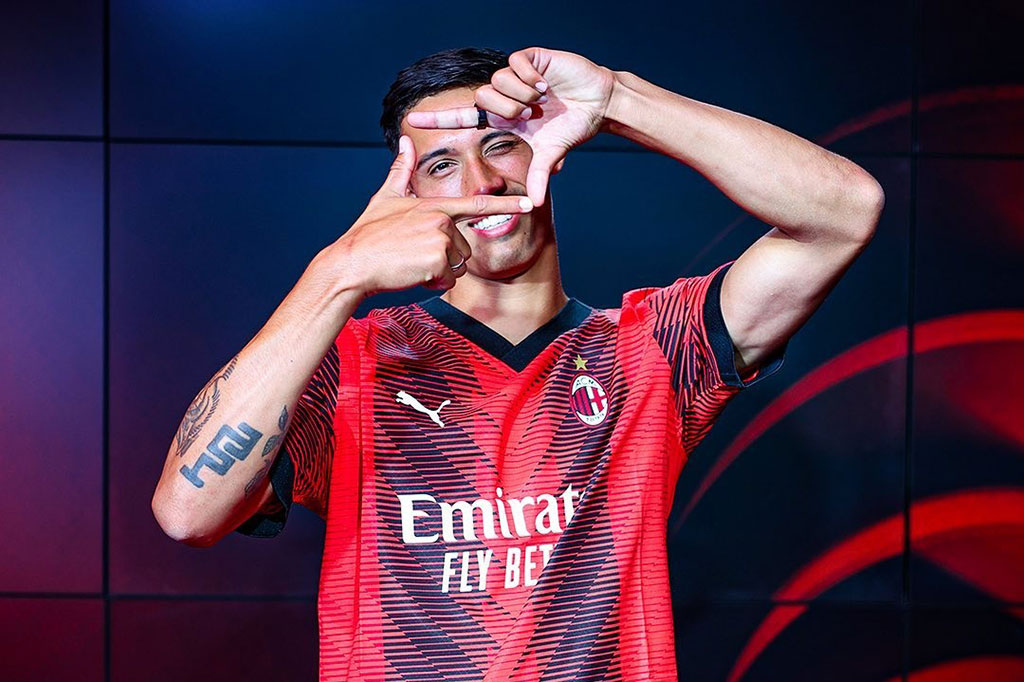 Kedua klub tidak mengungkapkan rincian finansial dari transfer tersebut, tetapi media-media Italia melaporkan bahwa Milan mengeluarkan sekitar 20 juta euro (Rp335 miliar).