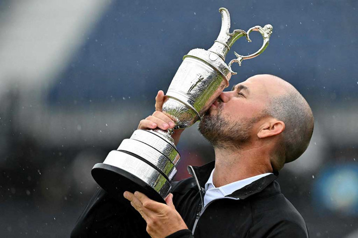 Brian Harman sukses menjuarai British Open 2023 dengan keunggulan enam pukulan pada Minggu, 23 Juli 2023 waktu setempat. Ini menjadi gelar utama pertama bagi pegolf AS tersebut.