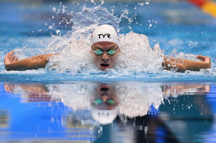  Perenang Prancis Leon Marchand memecahkan rekor Michael Phelps pada kategori medley 400m putra pada Kejuaraan Dunia Akuatik FINA 2023, yang digelar di Fukuoka, Jepang, Minggu, 23 Juli 2023.