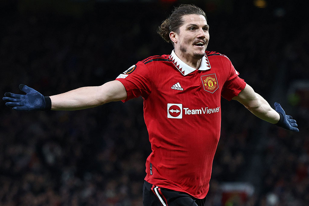 Wakil kapten Austria berusia 29 tahun itu telah menjalani pemeriksaan medis dan menandatangani kontrak hingga Juni 2027, demikian diumumkan klub barunya. 