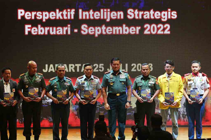 Buku Perang Rusia-Ukraina, kata Yudo, sebagai sumbangsih TNI untuk bangsa. Ia berharap buku tersebut dapat menjadi pembalajaran generasi muda. 