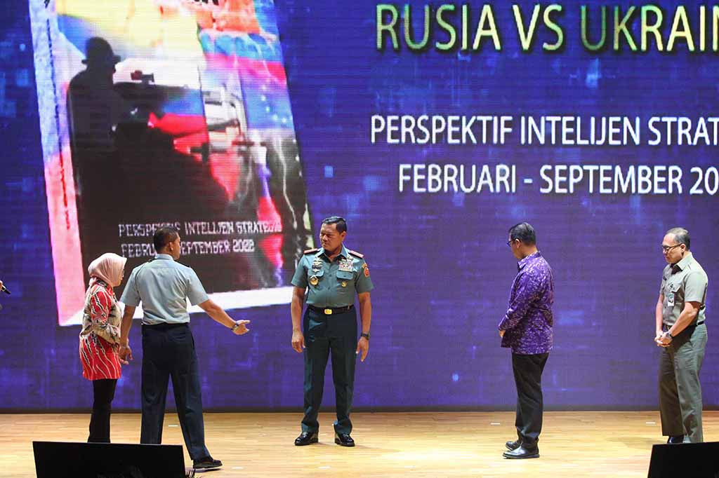 Panglima TNI Laksamana Yudo Margono mengatakan ancaman terhadap kedaulatan negara tidak bisa dihadapi secara sendiri. Melainkan perlu kerterlibatan dari lembaga dan seluruh komponen bangsa. 