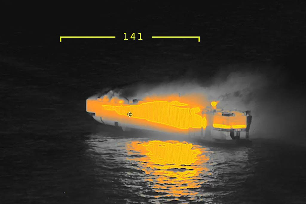 Seorang pelaut tewas dan beberapa lainnya terluka setelah kebakaran terjadi di sebuah kapal pengangkut mobil di lepas pantai Belanda pada hari Rabu, 26 Juli 2023 kata penjaga pantai Belanda.