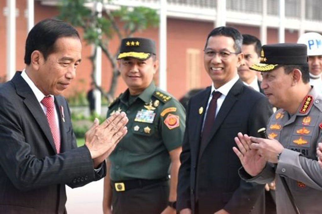 Presiden Joko Widodo bersama Ibu Negara Iriana Joko Widodo dan delegasi terbatas bertolak ke Tiongkok, Kamis, 27 Juli 2023 pagi, untuk melakukan kunjungan kenegaraan.