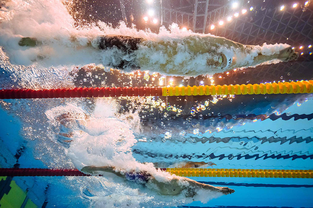 Leon Marchand dari Prancis memenangkan gaya ganti perorangan 200m putra pada hari Kamis, 27 Juli 2023 untuk medali emas ketiganya di kejuaraan dunia renang.