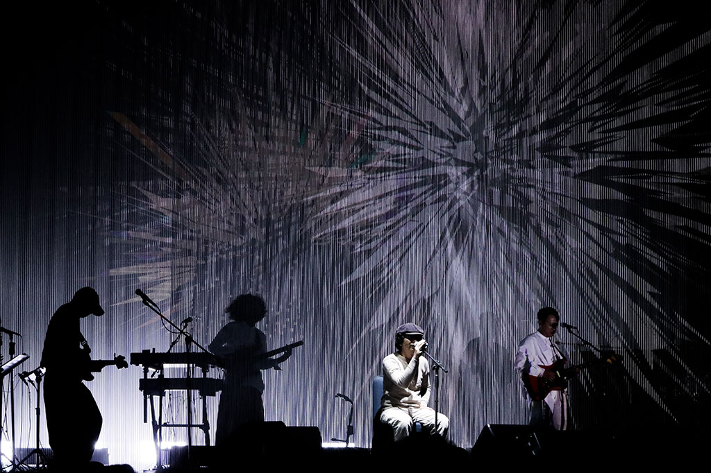 Total 27 lagu dibawakan ERK dalam konser yang dipromotori oleh Plainsong Live ini. Rimpang sendiri merupakan tajuk konser yang diambil dari nama album keempat ERK. 