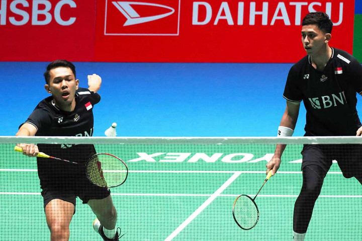 Adapun Fajar/Rian harus mengakui keunggulan pasangan Taiwan Lee Yang/Wang Chi Lin dua gim langsung 19-21, 10-21. 