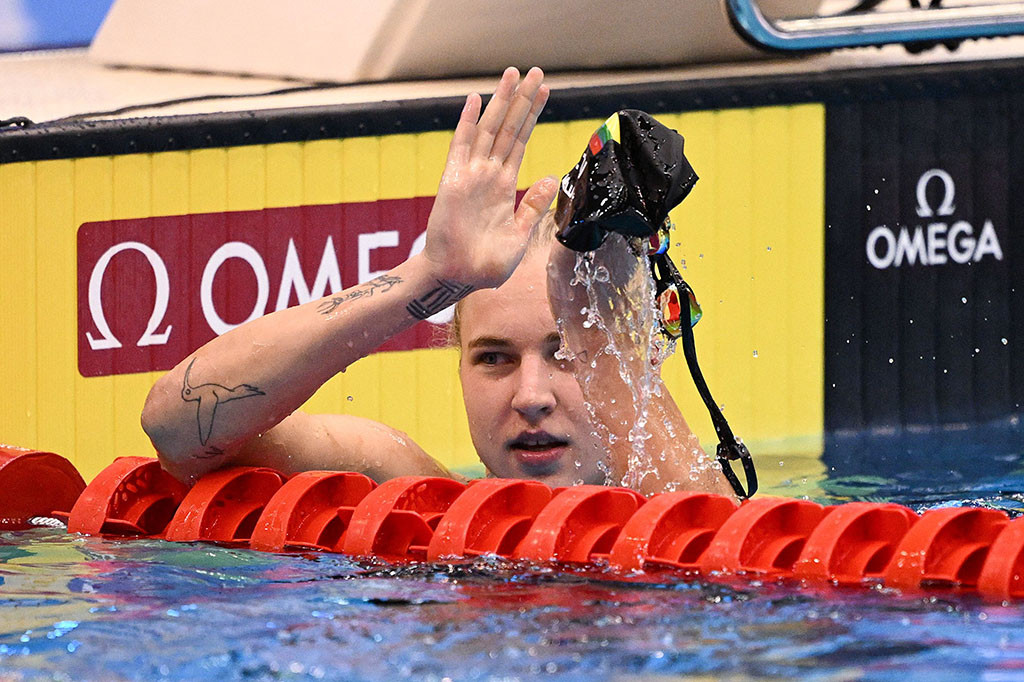 Meilutyte mengikat rekor dunia di semifinal hari Sabtu, mencatat waktu 29,30 detik.