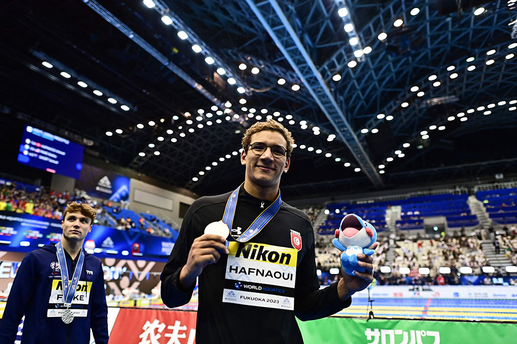 Hafnaoui, juara gaya bebas 400m Olimpiade, membalas dendam di final gaya bebas 800m, mengalahkan Short setelah pertempuran epik.