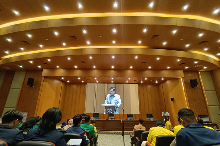 JK klaim hampir semua parpol menerapkan ongkos seperti itu. Kecuali parpol yang pendirinya masih memimpin.