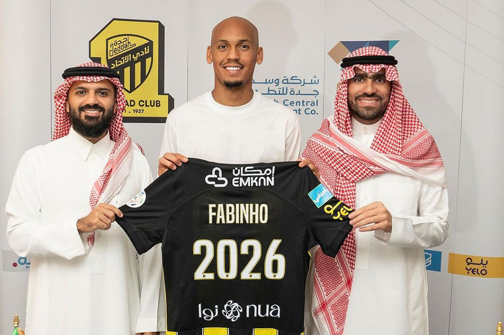 Dia akan bergabung dengan Karim Benzema dan N'Golo Kante di Al-Ittihad, salah satu dari empat klub Saudi yang dikendalikan oleh dana kekayaan kedaulatan negara Teluk.