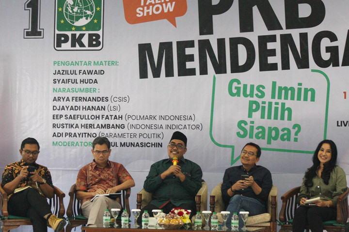 Dia menyatakan saat ini posisi dan sikap PKB sudah jelas, yakni berkoalisi dengan Partai Gerindra dan ditambah satu partai lagi Partai Bulan Bintang (PBB) yang baru saja mendeklarasikan dukungan kepada Prabowo Subianto sebagai bakal capres.