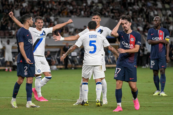 Vitinha memiliki kesempatan untuk menyamakan kedudukan dengan aksi terakhir pertandingan tetapi tendangan bebasnya melambung tinggi di atas mistar.