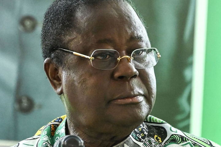 Mantan Presiden Pantai Gading Henri Konan Bedie meninggal dunia di usia 89 tahun di rumah sakit di Abidjan. Hal itu diumumkan seorang anggota tim komunikasi partainya kepada AFP Selasa, 1 Agustus 2023 malam waktu setempat.