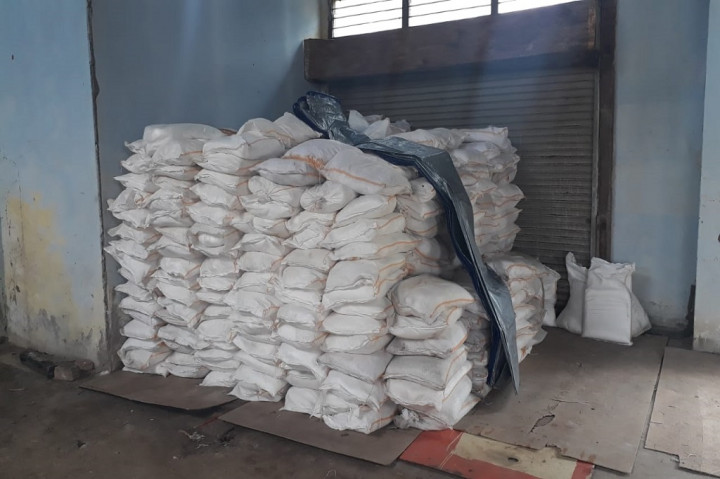 Pelaksanaan teknologi modifikasi cuaca (TMC) hujan buatan untuk membantu penanganan kebakaran hutan dan lahan (Kahutla) di Riau kemungkinan dilakukan pada Minggu depan atau Senin, 7 Agustus 2023 mendatang. Namun tidak ada kepastian sebab harus menunggu kesiapan pesawat TNI AU.