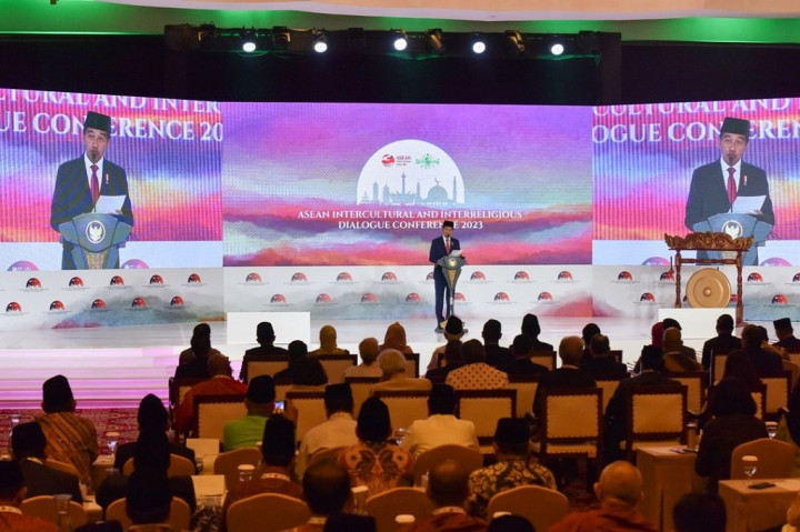 Hal itu disampaikannya pada ASEAN Intercultural and Interreligious ASEAN 2023 Forum Dialog (ASEAN IIDC) yang diprakarsai oleh Nahdlatul Ulama Pengurus Besar (PBNU) bersama Kementerian Luar Negeri RI Urusan di Jakarta pada hari Senin, 7 Agustus 2023.