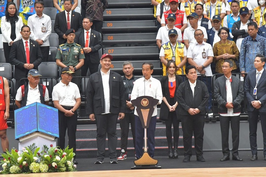 Stadion yang dibangun selama 18 bulan tersebut, menghabiskan anggaran senilai Rp640 miliar. Presiden berharap, setelah bangunan tersebut difungsikan, nantinya dapat memberikan efek ekonomi yang sangat besar melalui kegiatan-kegiatan yang dilaksanakan di sana.