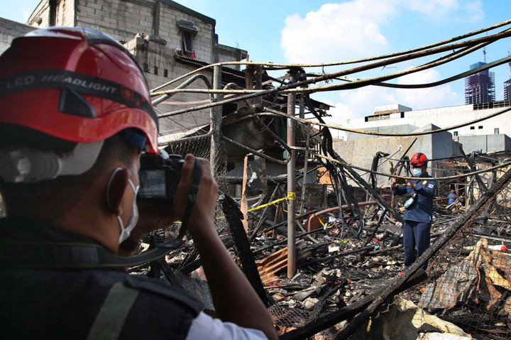 Kebakaran yang melanda 146 kios di Pasar Kambing, Tanah Abang, Jakarta Pusat, diduga akibat arus pendek listrik (korsleting) dari salah satu kios.