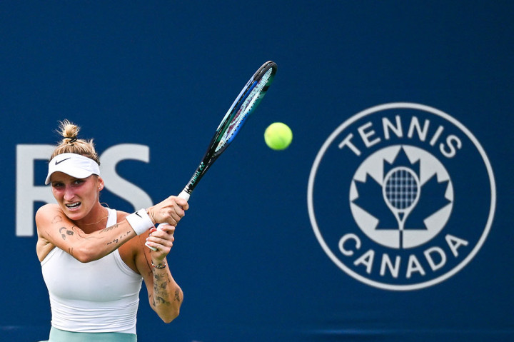 Unggulan kesembilan Vondrousova mengklaim kemenangan 6-2, 7-5 untuk maju ke babak 16 besar melawan Coco Gauff.