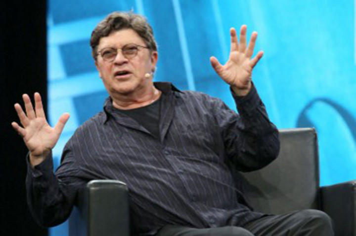 Manajernya mengatakan Robertson meninggal dunia dikelilingi oleh keluarganya, tanpa menyebutkan penyebabnya.