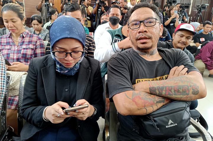 Sementara itu ayah David Ozora, Jonathan Latumahina menyatakan kecewa atas penundaan sidang tersebut.