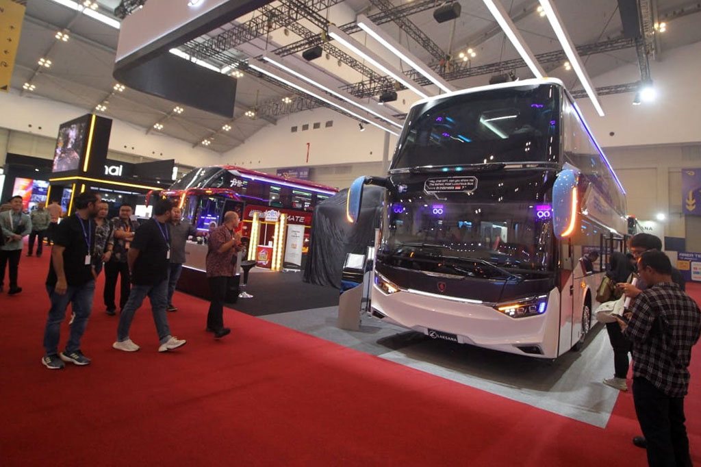 Ketua Umum Gabungan Industri Kendaraan Bermotor Indonesia (Gaikindo) Yohannes Nangoi mengungkapkan Indonesia menduduki peringkat 11 dunia dalam memproduksi kendaraan bermotor. 