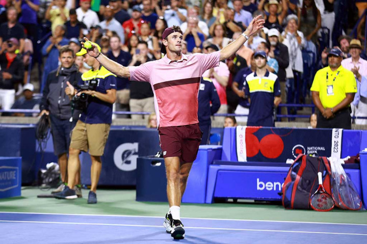 Paul, peringkat 14, di semifinal akan menghadapi unggulan keenam Jannik Sinner, yang mengalahkan petenis Prancis Gael Monfils 6-4, 4-6, 6-3. 