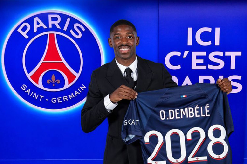 Pemain tim nasional Prancis Ousmane Dembele telah menandatangani kontrak lima tahun dengan Paris Saint-Germain dari Barcelona, juara Ligue 1 mengumumkan pada hari Sabtu.