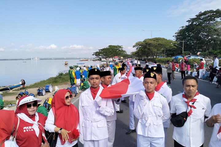 Sepanjang Sulawesi Tenggara menjadi provinsi, momentum ini baru pertama kali dilakukan dengan mengejar rekor muri Indonesia.