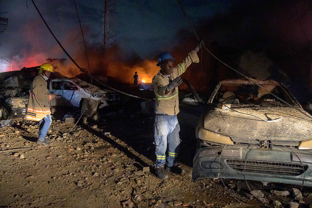 Sebelumnya pada hari itu, Presiden Dominika Luis Abinader mengunjungi lokasi ledakan, dan menyampaikan belasungkawa kepada kerabat korban. 