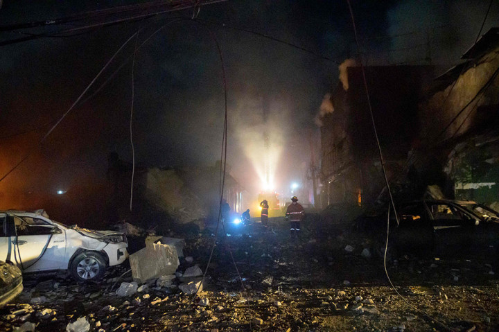 Petugas menyatakan bahwa penyebab ledakan belum ditentukan, juga tidak diketahui asal pastinya. 