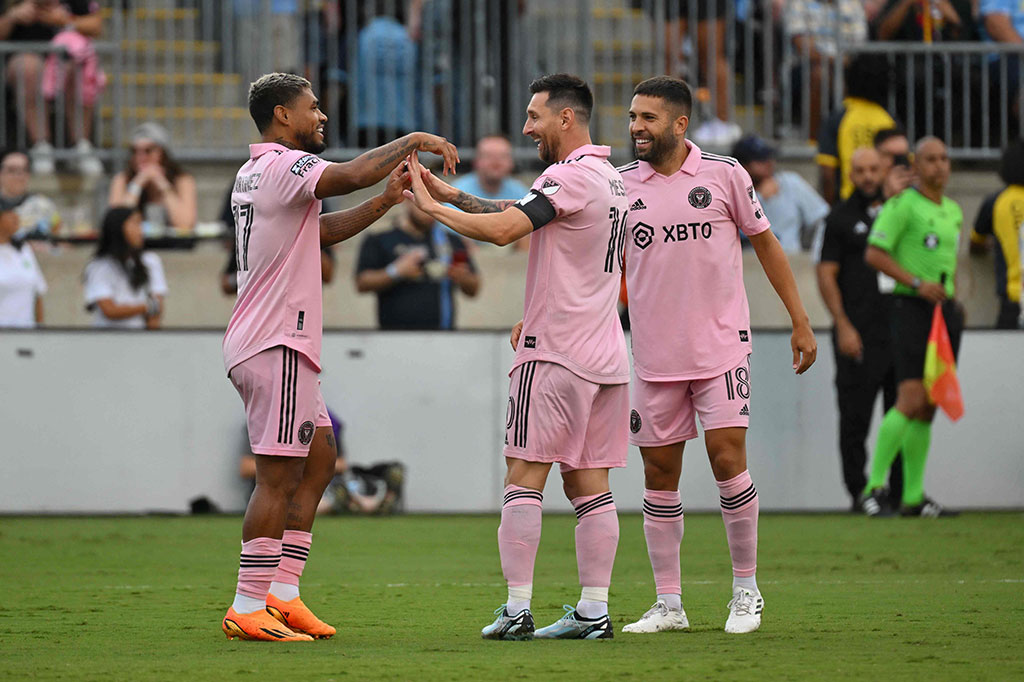 Superstar Argentina itu menambah jumlah golnya menjadi sembilan dalam enam penampilan untuk Miami. Di laga semifinal Piala Liga, La Pulga mencetak gol lewat tembakan jarak jauh pada menit ke-20.