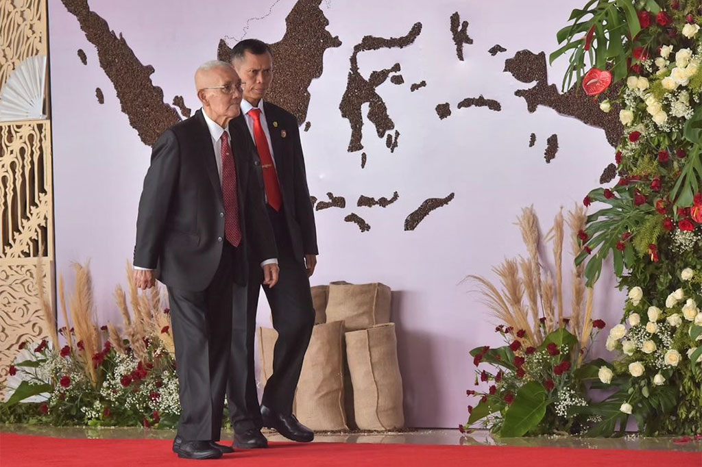 Sidang Tahunan MPR 2023 juga dihadiri oleh Wakil Presiden ke-6 Try Sutrisno.