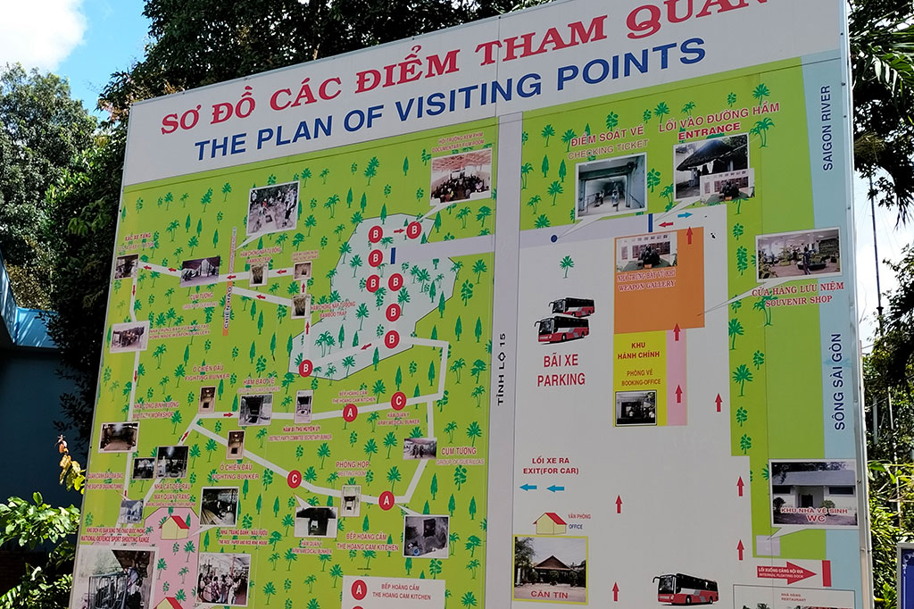 Ketika menyebut Kota Ho Chi Minh, Vietnam, orang cenderung memikirkan makanan lezat dan pemandangan indah. Namun, di bawah kota metropolitan ini terdapat dunia bawah tanah yang cukup menakutkan, yaitu Terowongan Cu Chi. Disini, wisatawan bisa menjelajahi peninggalan perang, merasakan petualangan bawah tanah.