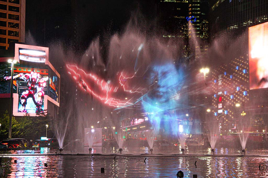 Pertunjukan vidio mapping yang diinisiasi Pemprov DKI Jakarta tersebut dalam rangka menyambut HUT ke-78 Kemerdekaan Indonesia.