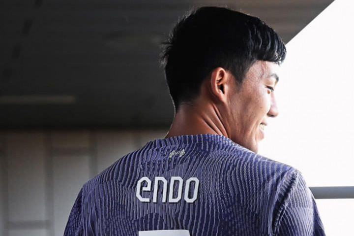 Pada level internasional, pemain yang bertinggi 1,78 meter itu memiliki 50 caps untuk timnas Jepang dengan sumbangan dua gol dan dua assists. Ia membuat empat penampilan di Piala Dunia 2022 di Qatar 2022 saat negaranya menjadi juara Grup E, mengungguli Spanyol dan Jerman, dan mencapai babak 16 besar sebelum dikalahkan Kroasia yang menjadi juara ketiga.