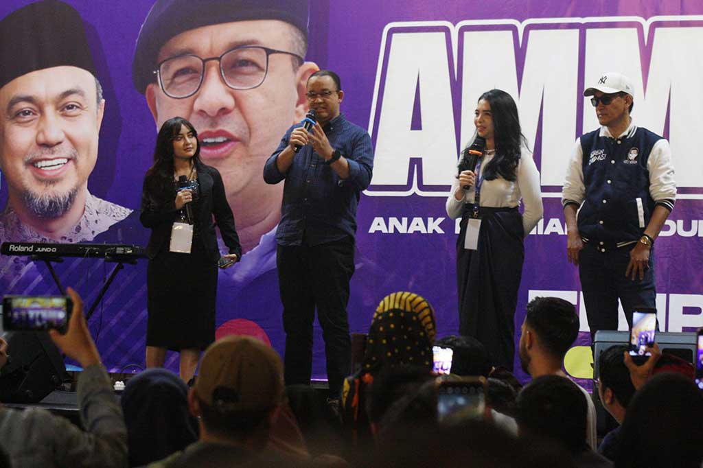 Hal itu disuarakan Anies setelah muncul pertanyaan dari anak-anak muda kepada dirinya, yang mengatakan bahwa pemerintah saat ini seolah membungkam kebebasan berSuara dengan hadirnya pasal karet dalam Undang-Undang Informasi dan Transaksi Elektronik (ITE).