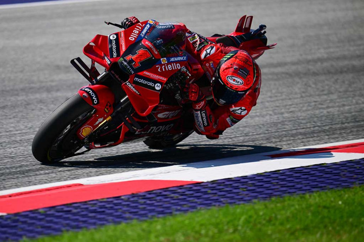 Capaian Pecco kali ini juga merupakan pole ke-16 yang ia koleksi sepanjang kariernya di MotoGP. Selain itu hasil tersebut juga menjadi pole keenam beruntun yang diraih pembalap tim Ducati selama musim 2023.