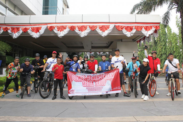 Dalam rangka memeriahkan HUT ke-78 RI, Media Group Cyling Community (MGCC) menggelar kegaiatan Gowes Kemerdekaan Media Group di Kompleks Media Group, Kedoya, Jakarta Barat, Minggu, 20 Agustus 2023. Acara tersebut diikuti oleh karyawan dan juga dihadiri oleh sejumlah petinggi Media Group.