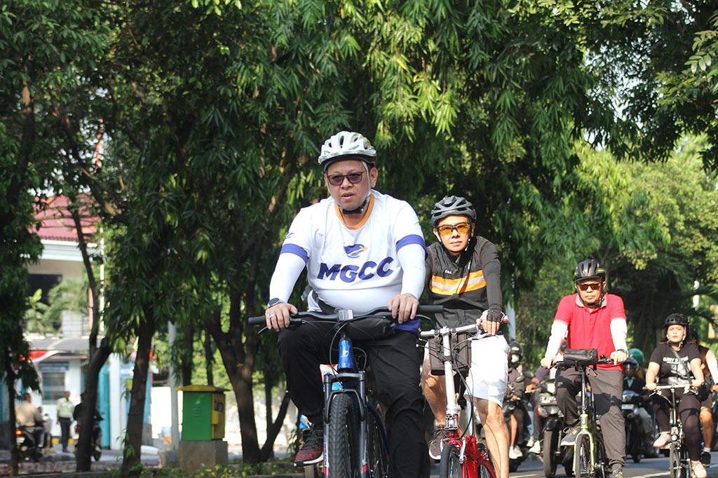Acara Gowes Kemerdekaan Media Group juga dihadiri oleh sejumlah petinggi Media Groyup di antaranya CEO Media Group Mirdal Akib,  Direktur Bussines Development Arief Suditomo, Direktur PT. Pangansari Utama Avi Pranantha, Direktur Utama PT. Indocater Budiman, Pemimpin Redaksi Medcom.id Indra Maulana, Pemimpin Redaksi Media Indonesia Ade Alawi, dan Wakil Pemimpin Redaksi Metro TV Aries Fadillah.