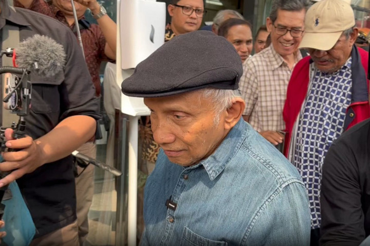 Percakapan itu menyimpulkan KKN di Indonesia sudah kritis. Karenanya, Lembaga Antirasuah didesak memberikan tindakan tegas.