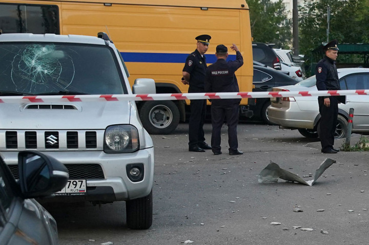 Pertahanan udara Rusia menembak jatuh dua drone serangan di dekat Moskow, Senin, 21 Agustus 2023, dalam serangan malam kelima berturut-turut di wilayah ibu kota tersebut.