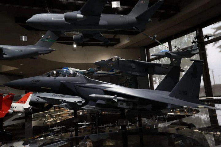 Pemerintah Indonesia dan The Boeing Company meneken nota kesepahaman (MoU) pembelian 24 unit pesawat tempur generasi 4.5 F-15EX saat perwakilan dari dua pihak bertemu di Kantor The Boeing Company di St. Louis, Missouri, Amerika Serikat.