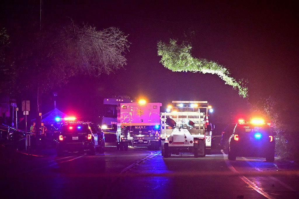 Seorang pria bersenjata menembak tiga orang hingga tewas dan melukai beberapa lainnya di sebuah bar di negara bagian California, AS pada hari Rabu, 23 Agustus 2023 waktu setempat.