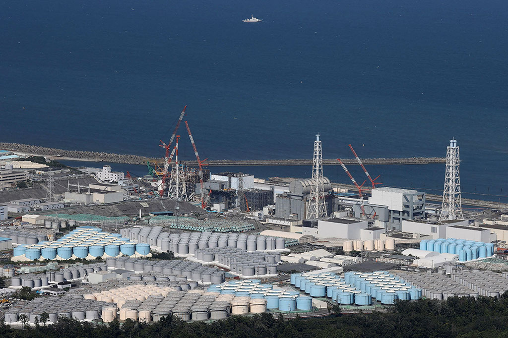 Jepang mulai membuang limbah air radioaktif dari PLTN Fukushima Daiichi ke laut pada Kamis, 24 Agustus 2023, pukul 13.00 waktu setempat. Prosesnya diperkirakan akan berlangsung sekitar 30 tahun atau lebih. 