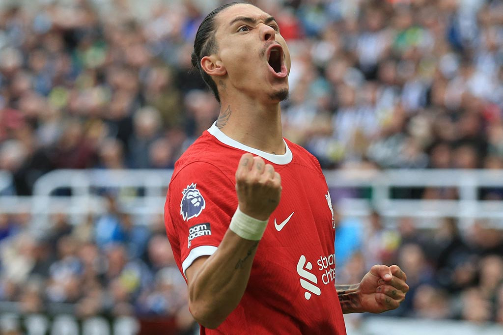 Namun Newcastle gagal memanfaatkan keunggulan pemain tersebut dan dihukum ketika Nunez menghasilkan dua momen berkualitas yang langka sejauh ini dalam kariernya di Liverpool untuk membalikkan keadaan.