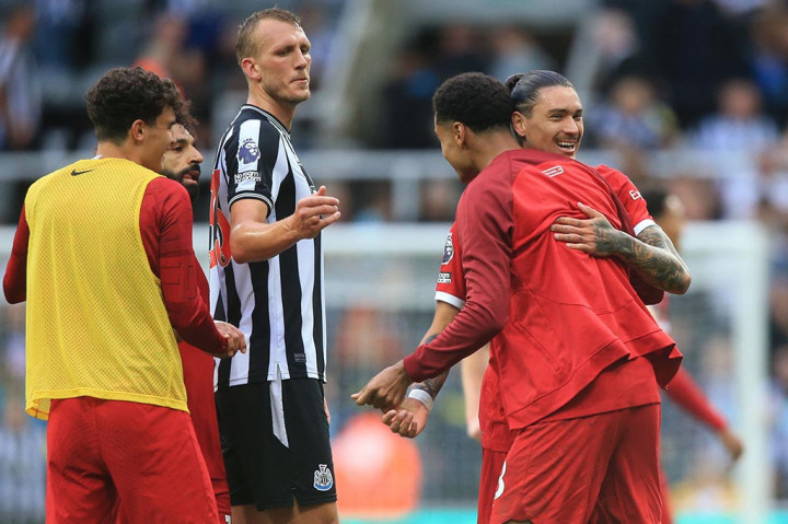 Kemenangan membuat Liverpool tertinggal dua poin dari pemuncak klasemen Manchester City dan menandai awal musim setelah Newcastle mengalahkan The Reds untuk mengamankan tiket Liga Champions musim lalu.